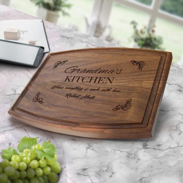 Barika Custom Engraved Cutting Boards - Personalized Kitchen Blocks for  Women - Best Mothers Day, Anniversary, Birthday, Christmas Gift for Mom