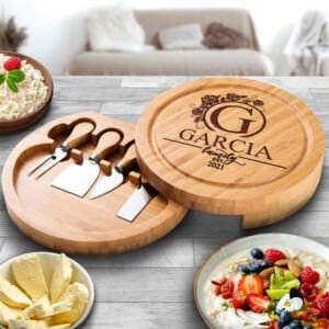 Wooden Round Cheese Board and Knife Set, Personalized Wooden Cheese Board, Wood Cutting Board, Engraved Cutting Board, Housewarming Gift