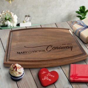 Personalized Cutting Board Wedding Gift, Customized Gift For Groom & Bride, Engraved Board for Engaged Couples, Christmas Present for Couple