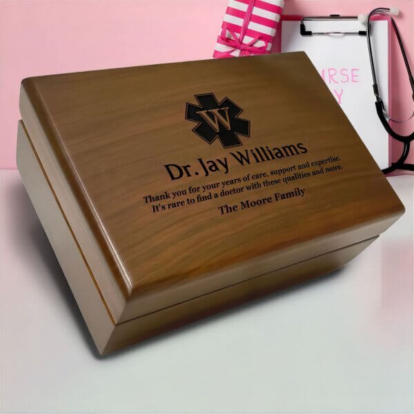 Thank You Gift for Doctors: A wooden box with a heartfelt message, perfect for expressing gratitude to doctors.