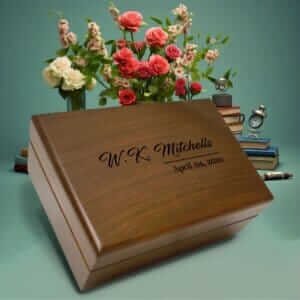Personalized Memory Box, Custom Memento Box, Wedding Day Memory Box, Engraved Keepsake Box for Couple, Gift for Grandma Mom, Father’s Day