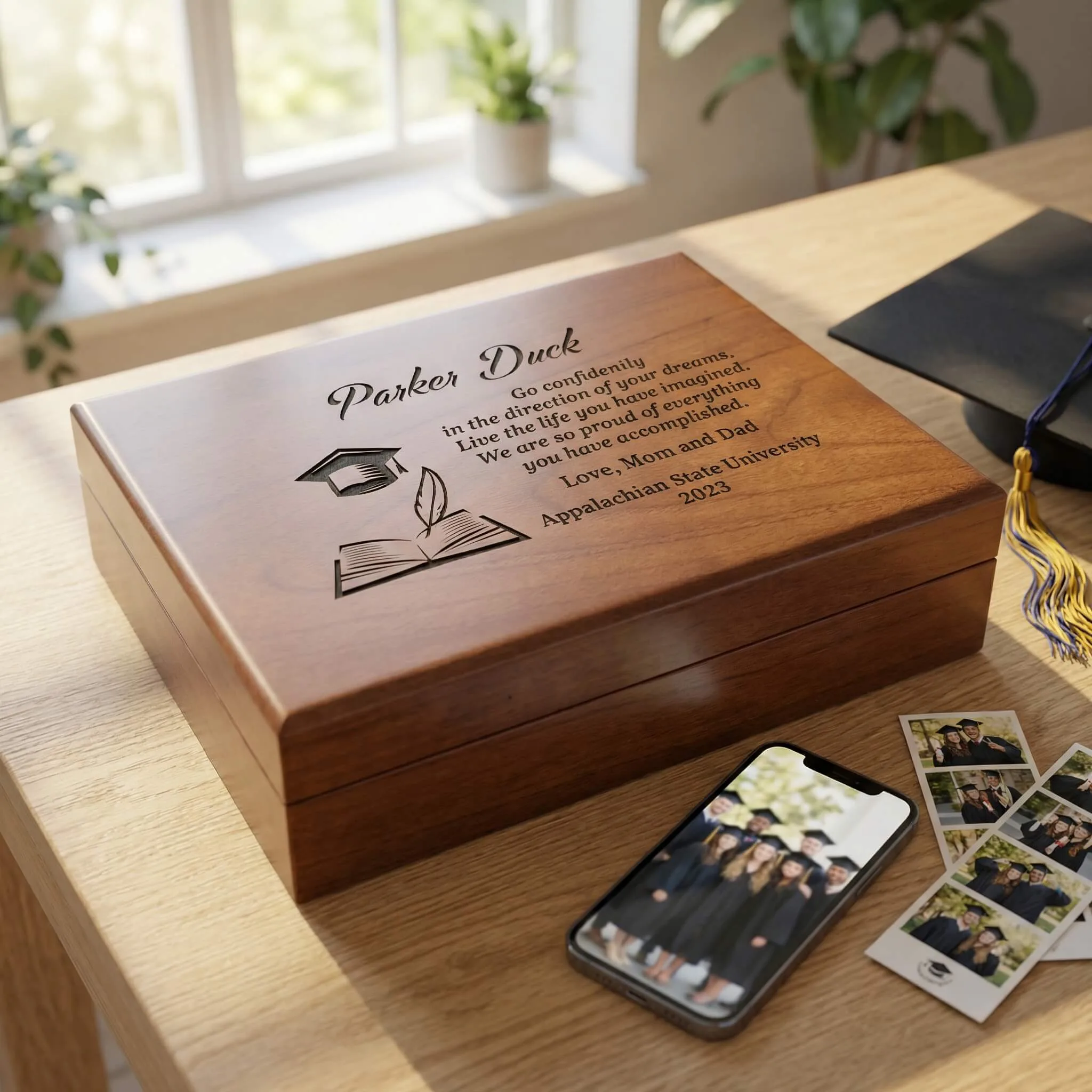 Graduation Memory Box: Gifts for PhD Graduates are perfect for celebrating their achievements.